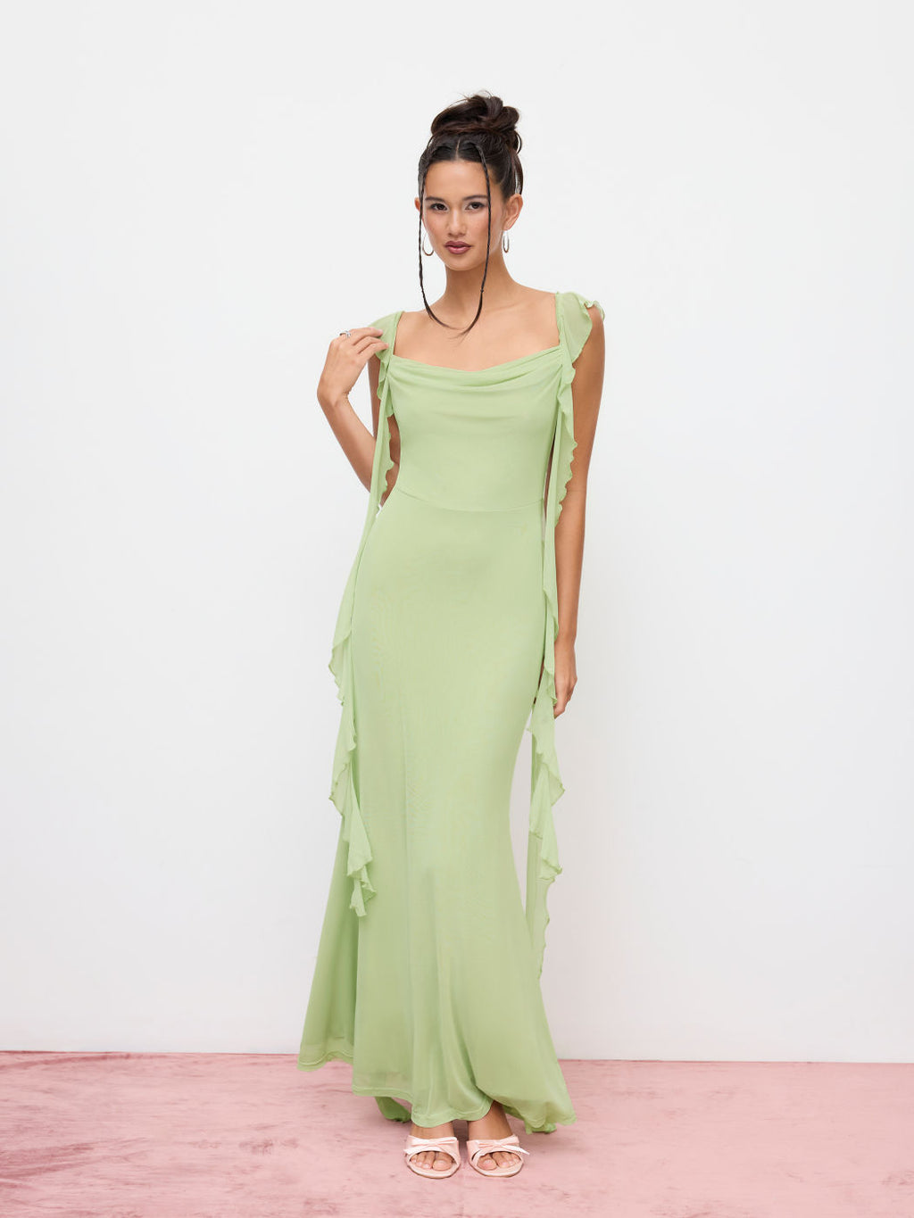 Vestido Maxi de Malla con Borde de Volantes
