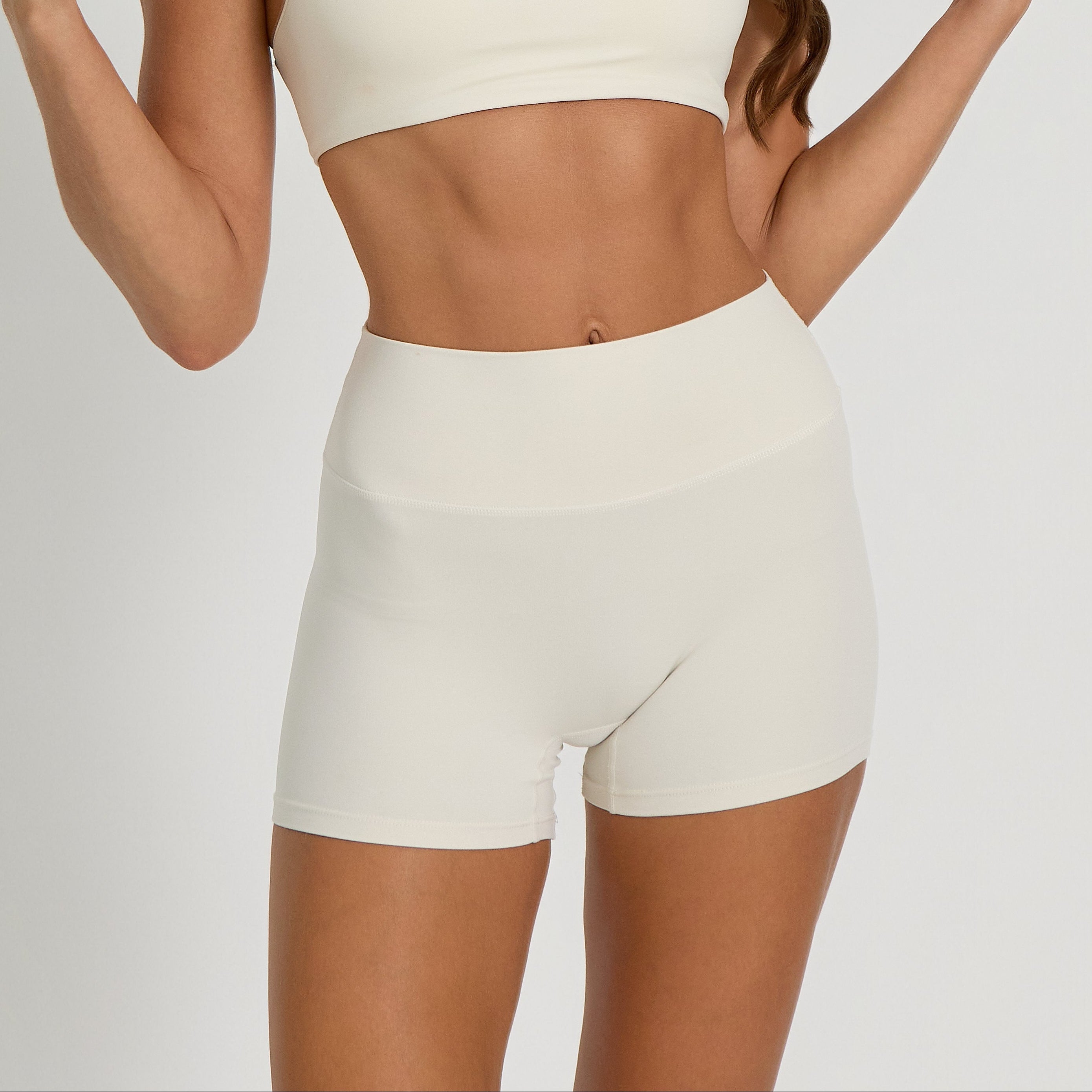 Shorts Liso | Ivory White